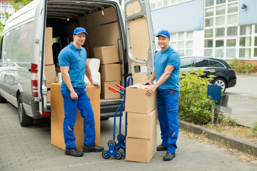 Local removal van service for homes and businesses in Elmpark