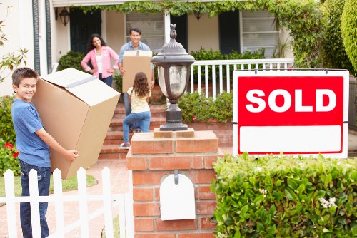 Moving checklist and packing materials prepared for an Elmpark relocation