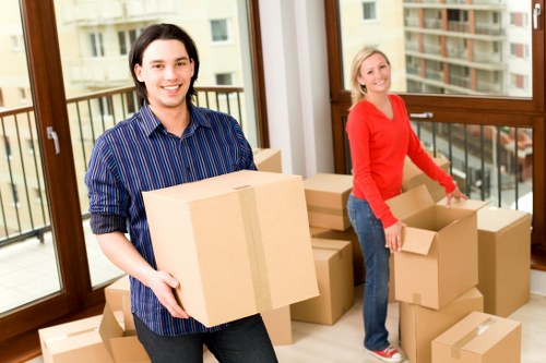 Van service supporting a small business relocation near Elmpark